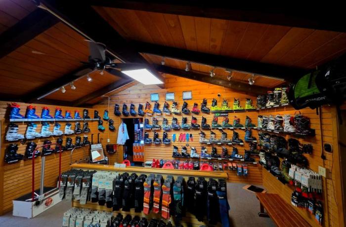 Our boot techs will help you find the perfect boot to fit your individual needs. We feature a wide range of models from the industry’s top boot brands.